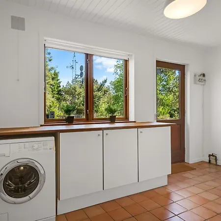 Ferienhaus Akeleje - 900m From The Sea By Interhome Blåvand